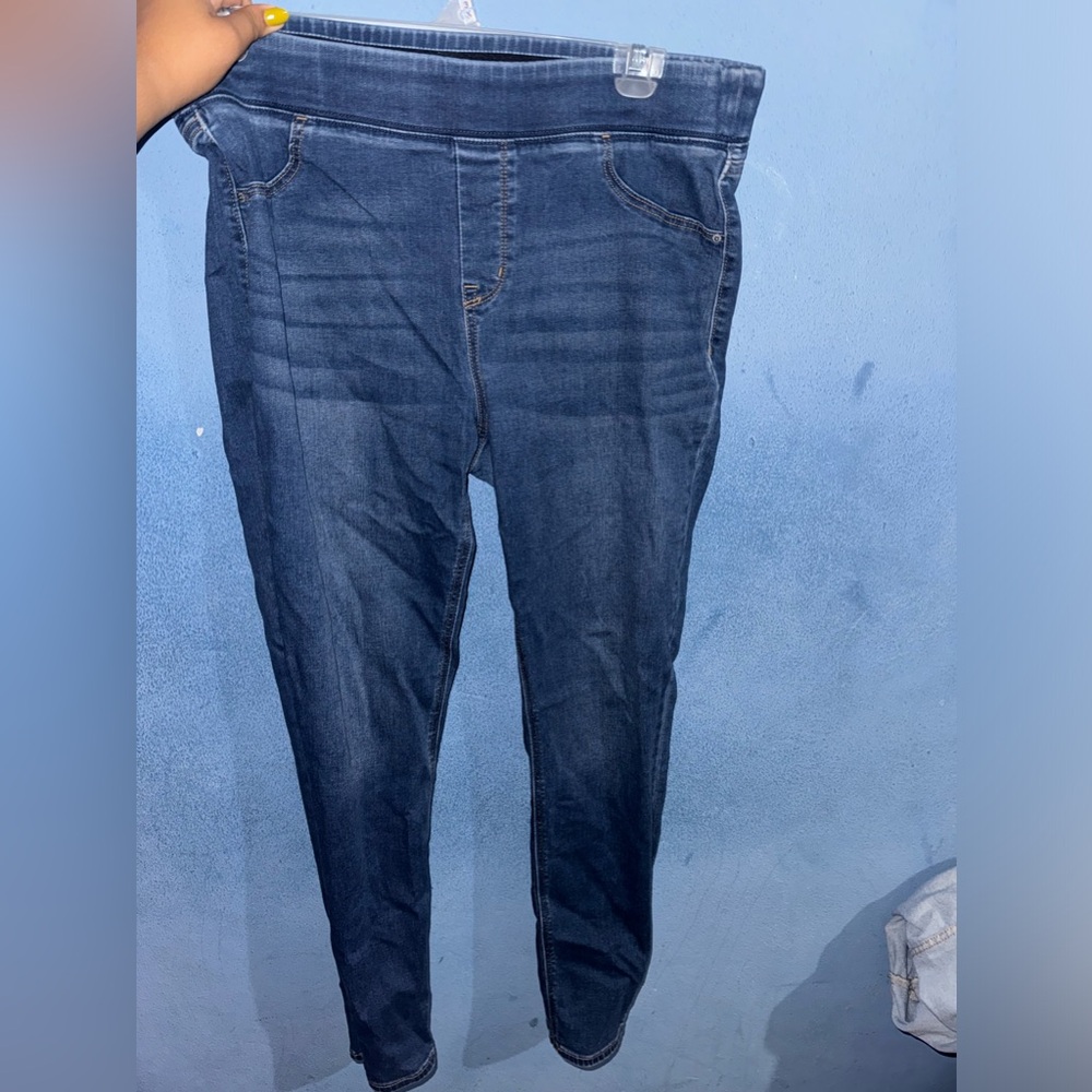 OLD NAVY ROCKSTAR JEGGINS